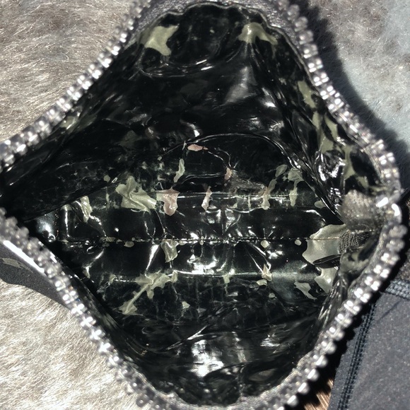 Victoria Secret Cosmetic bag black - Picture 3 of 5